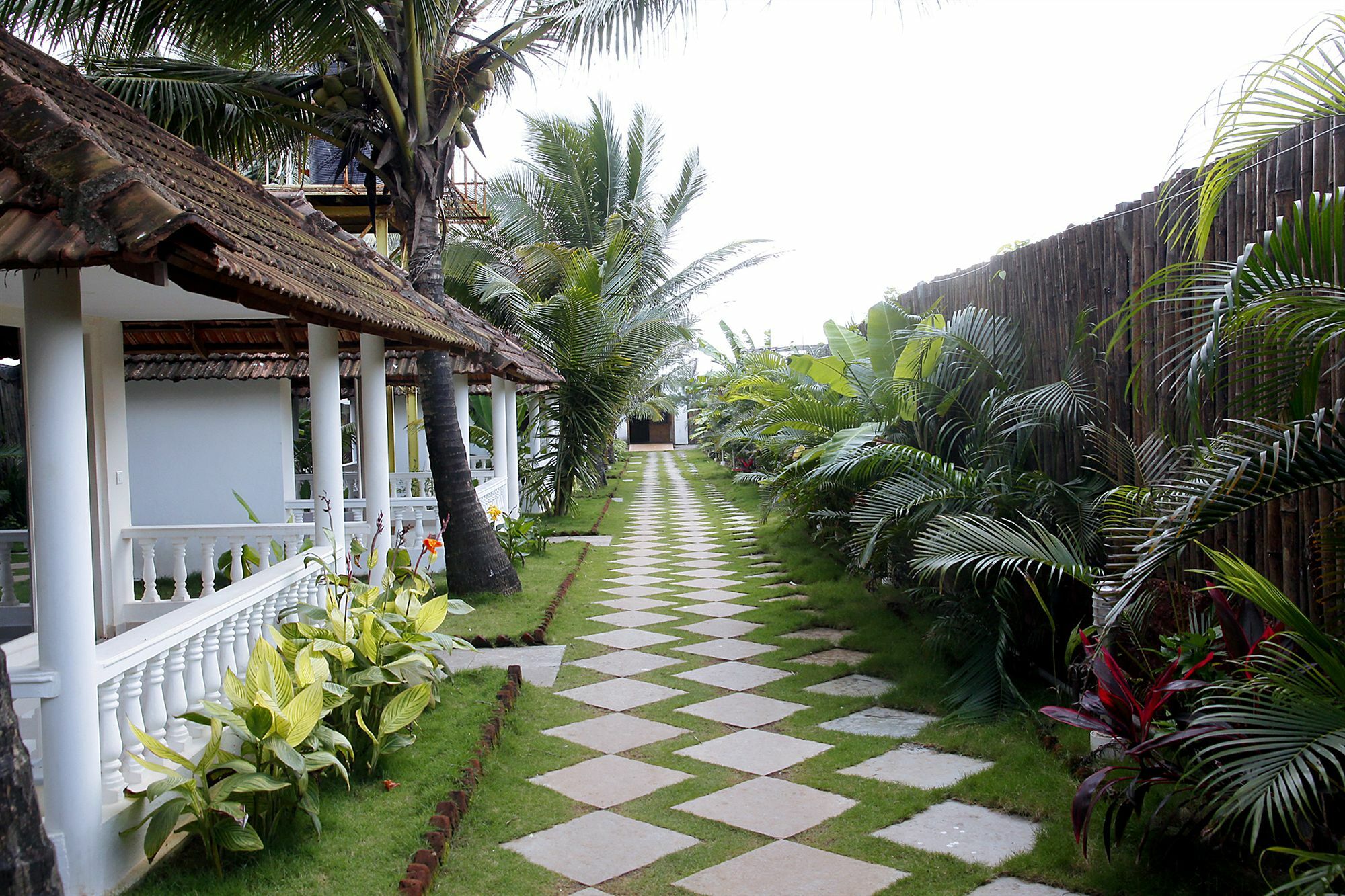 Morjim Holiday Beach Resort Exterior foto
